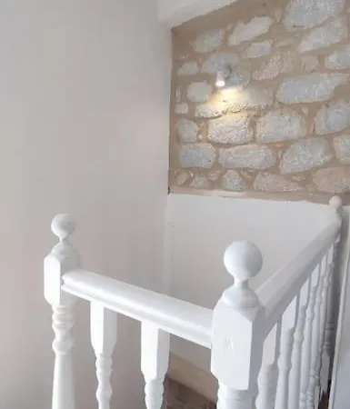 Rafaela 2 Floor Appartamento